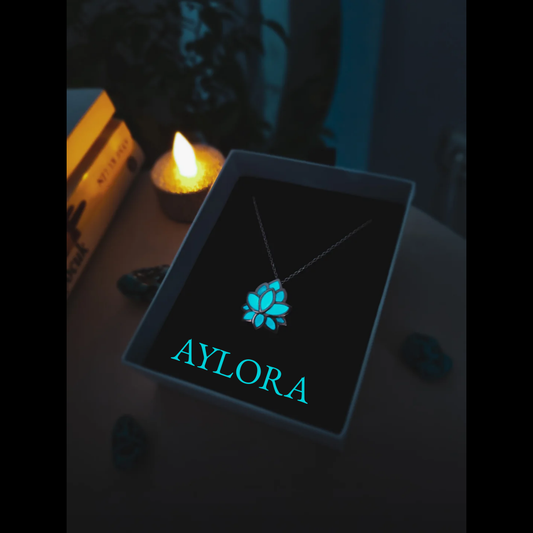 AYLORA® - GECE ZERAFETİ LOTUS KOLYE